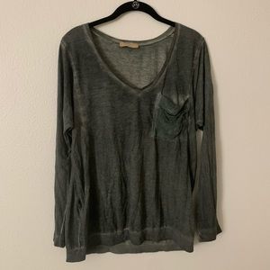 Language long sleeve front pocket shirt